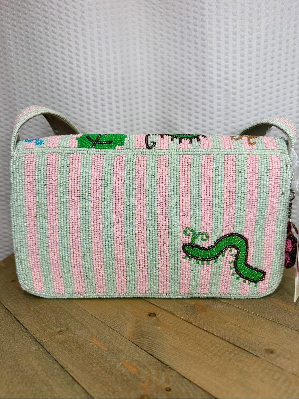 Viral Beaded Bug Shoulder Bag!! - Picture 6 of 9